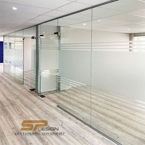 Cửa kính cường lực bản lề sàn Văn phòng CK033