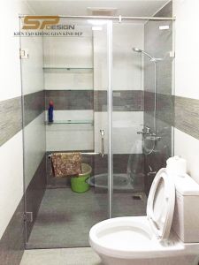 Vách kính phòng tắm 180 độ mở quay VKT025