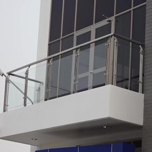 Lan can ban công kính trụ cao LC035