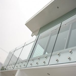 Lan can ban công kính bắt pad inox LC036